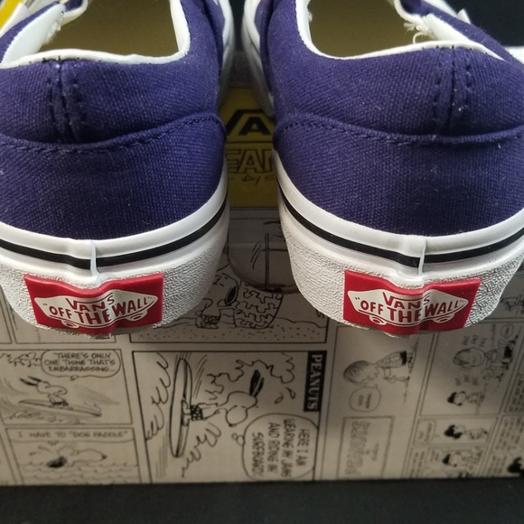 Vans Peanuts Snoopy & A Charlie Brown Christmas - Picture 4 of 6